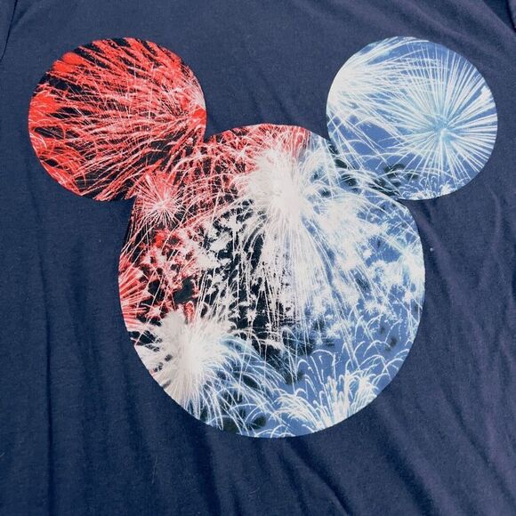 Disney Fireworks Mickey Mouse T-Shirt size Medium - Picture 2 of 4